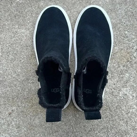 Ugg Alameda Chelsea Black Sneaker Boot Women’s Size 6 - Picture 7 of 11